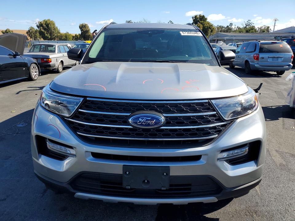 Foto 5 de la subasta – 2023 FORD EXPLORER con VIN 1FMSK7DH0PGA97547