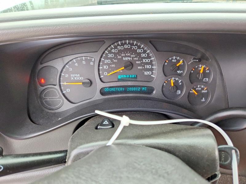 Photo 9 from auction – 2004 GMC NEW SIERRA with VIN 2GTEC13T741362152