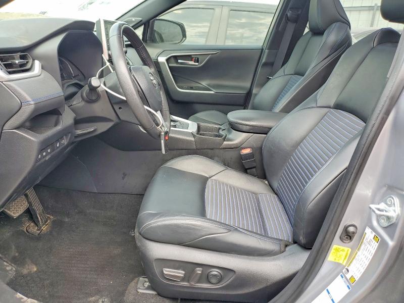 Photo 7 from auction – 2021 TOYOTA RAV4 with VIN 4T3E6RFV6MU015230