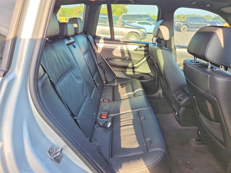 Photo 11 from auction – 2016 BMW X3 with VIN 5UXWX9C53G0D64815