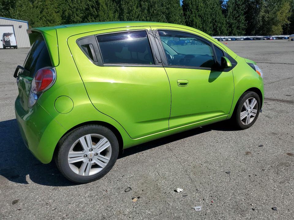 Photo 3 from auction – 2014 CHEVROLET SPARK with VIN KL8CA6S96EC593032