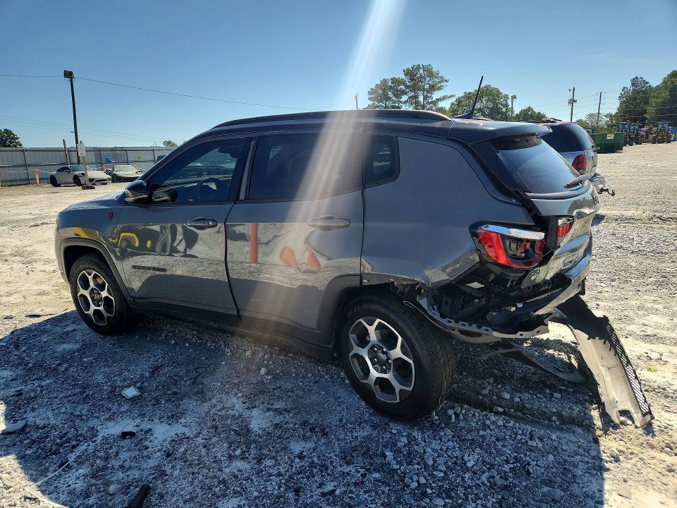 Photo 2 from auction – 2022 JEEP COMPASS with VIN 3C4NJDDB7NT192274