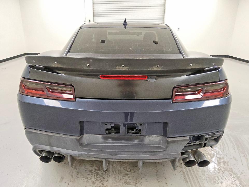 Photo 6 from auction – 2015 CHEVROLET CAMARO with VIN 2G1FH1EJ7F9306761