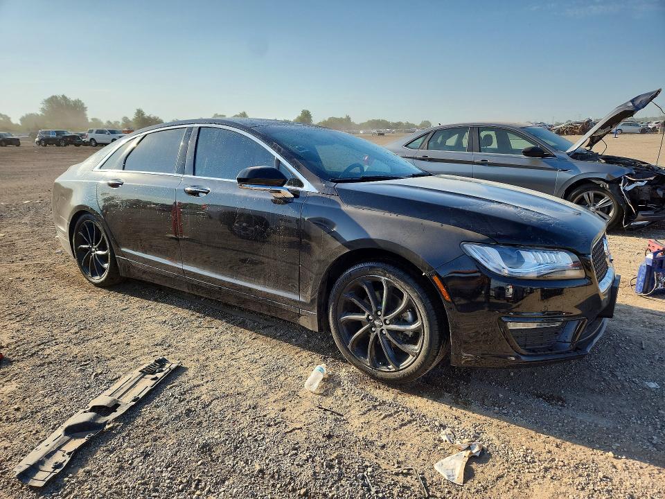 Photo 4 from auction – 2020 LINCOLN MKZ with VIN 3LN6L5F95LR620573