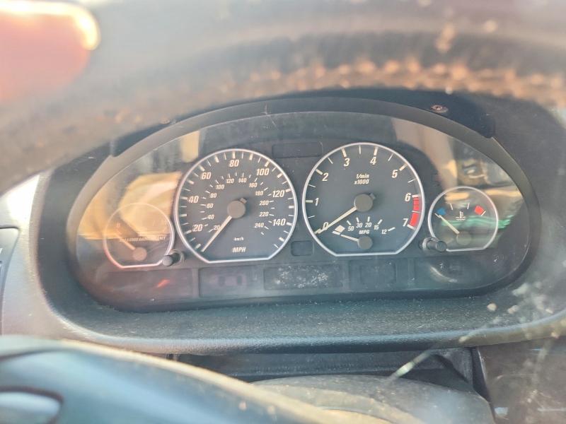 Photo 9 from auction – 2002 BMW 330 with VIN WBABS53462JU89402