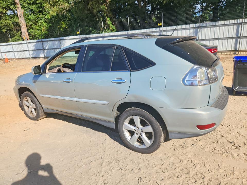 Photo 2 from auction – 2005 LEXUS RX with VIN 2T2GA31U85C039572