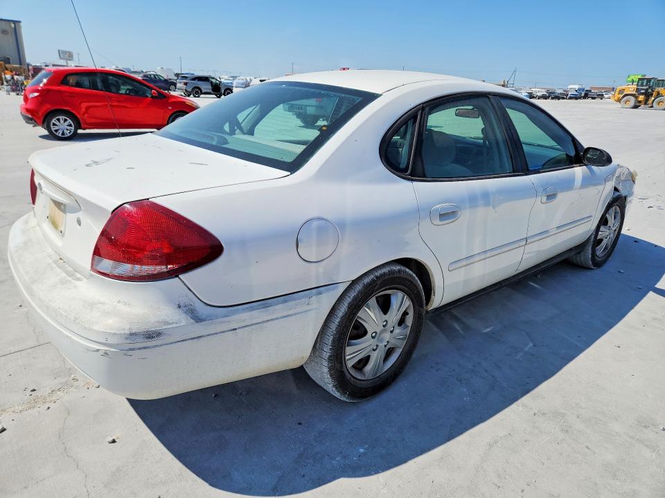Photo 3 from auction – 2006 FORD TAURUS with VIN 1FAFP53UX6A213791