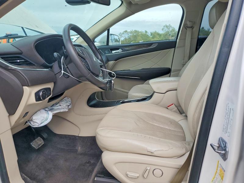 صورة رقم 7 من المزاد - 2017 LINCOLN MKC مع VIN 5LMCJ3D90HUL54084