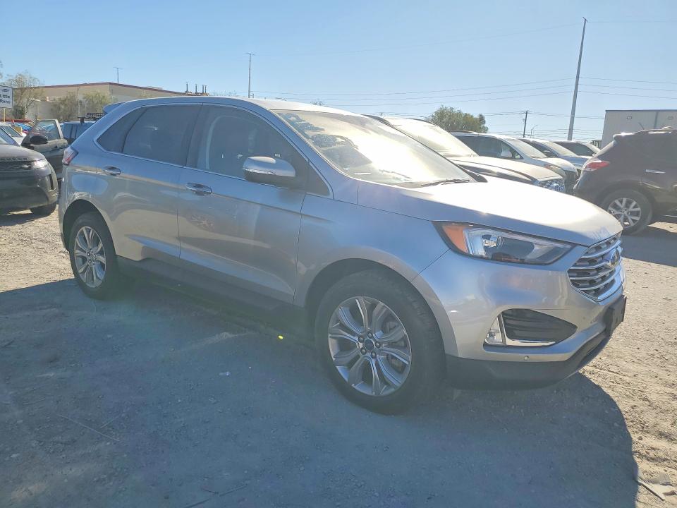 Photo 4 from auction – 2022 FORD EDGE with VIN 2FMPK4K96NBB04487