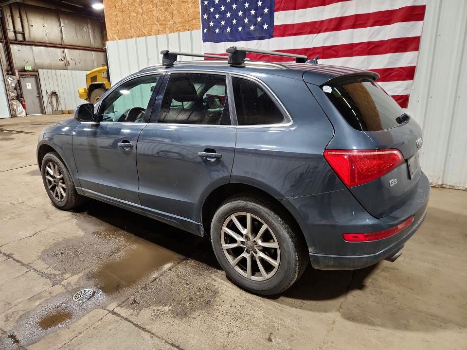 Photo 2 from auction – 2011 AUDI Q5 with VIN WA1LFAFP8BA081066