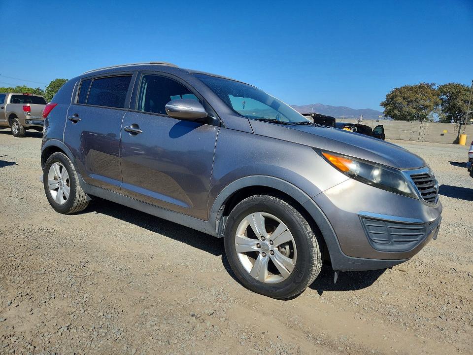 Photo 4 from auction – 2011 KIA SPORTAGE with VIN KNDPB3A23B7079409