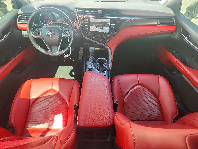 Снимка 8 от търг – 2019 TOYOTA CAMRY с VIN 4T1B61HK6KU275284