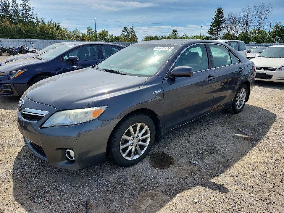 TOYOTA CAMRY 2011 with VIN 4T1BB3EKXBU129773 - Photo from auction