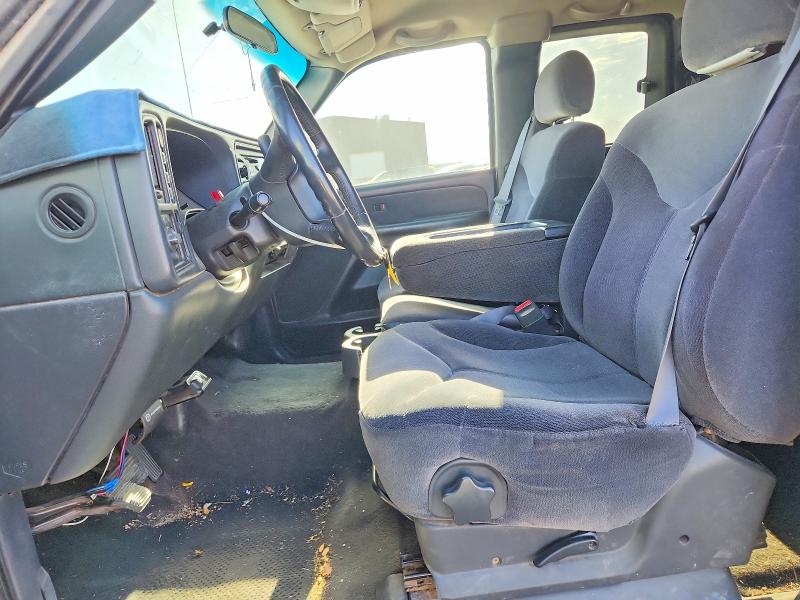 Photo 7 from auction – 2001 GMC NEW SIERRA with VIN 2GTEK19T111305080
