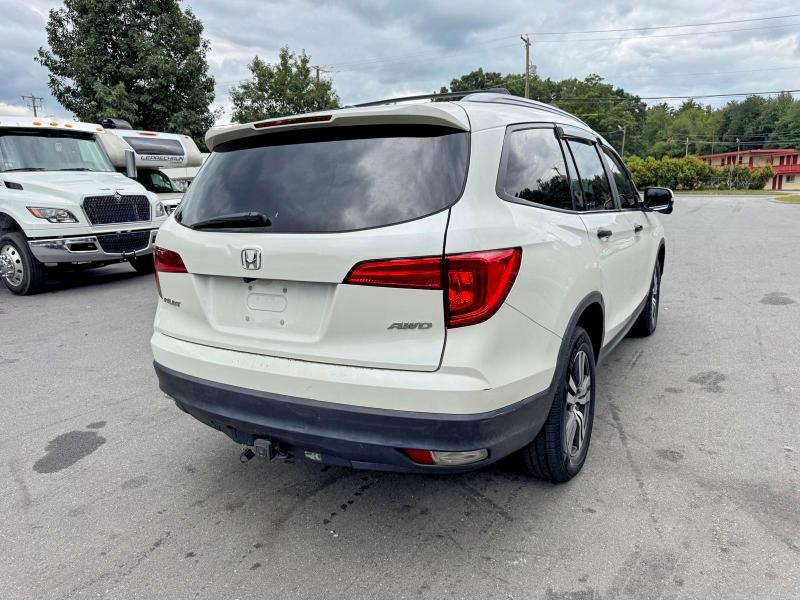 Photo 3 from auction – 2018 HONDA PILOT with VIN 5FNYF6H52JB041110