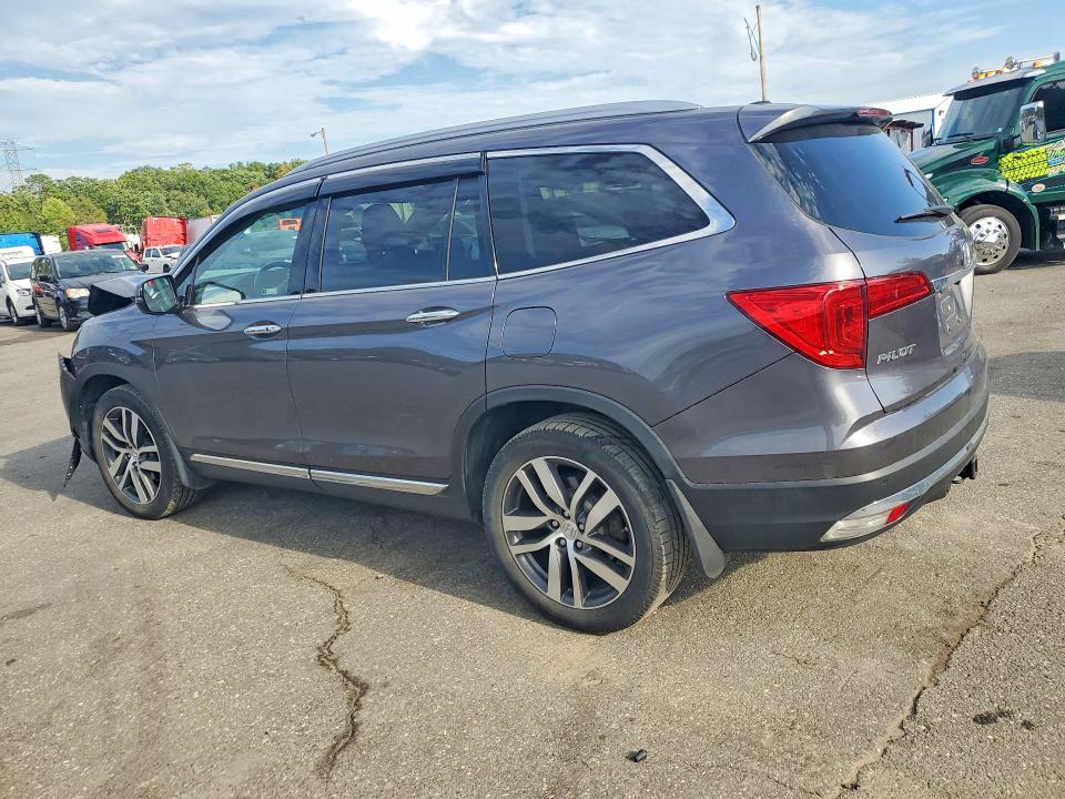 Photo 2 from auction – 2017 HONDA PILOT with VIN 5FNYF6H91HB089050
