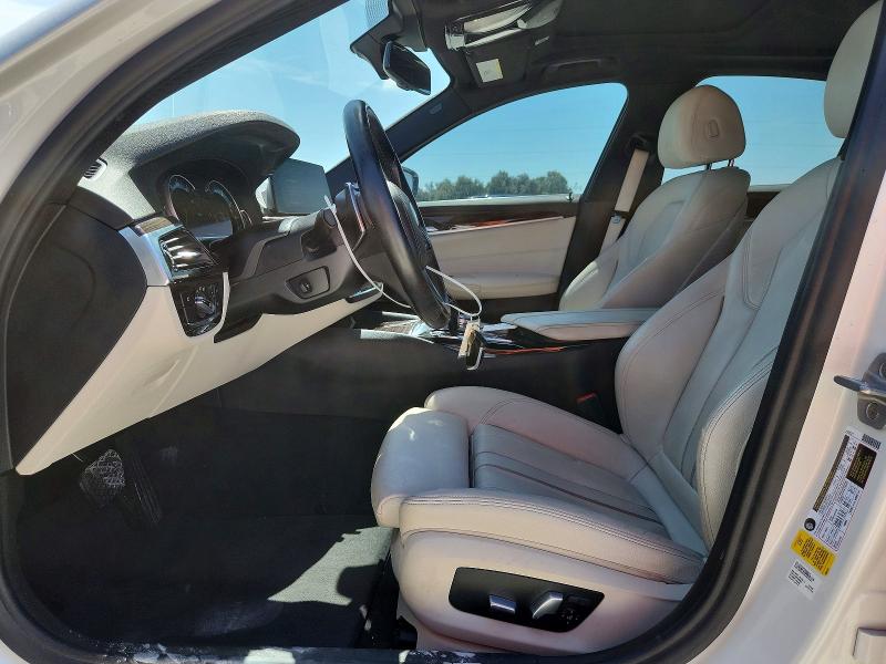 Снимка 7 от търг – 2018 BMW 540 с VIN WBAJE5C55JWA93283