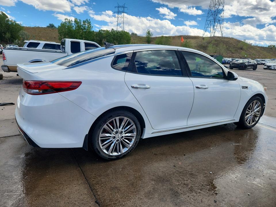Foto 3 de la subasta – 2016 KIA OPTIMA con VIN 5XXGV4L29GG080461