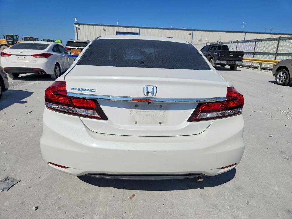 Photo 6 from auction – 2015 HONDA CIVIC with VIN 19XFB2F94FE070915