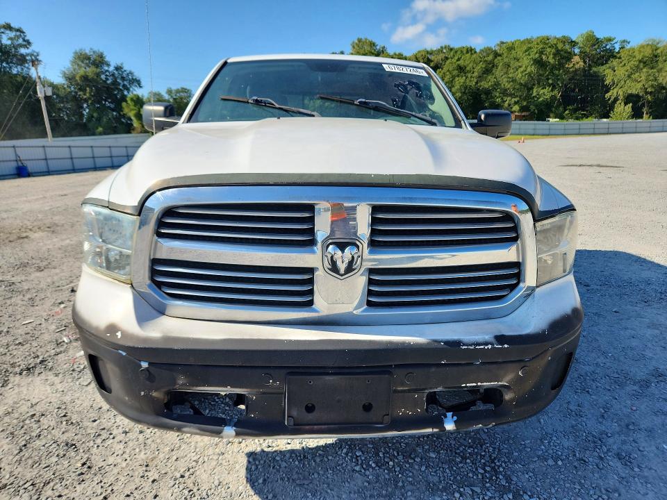 Photo 5 from auction – 2015 RAM 1500 with VIN 1C6RR6LM9FS580528
