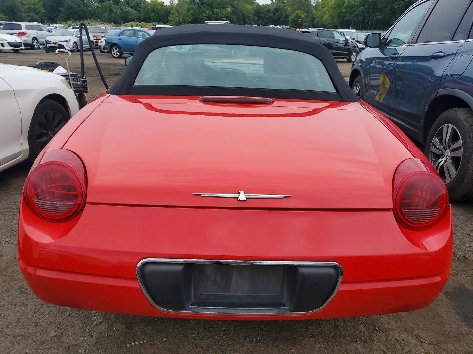 Photo 6 from auction – 2003 FORD THUNDERBIRD with VIN 1FAHP60A73Y111151