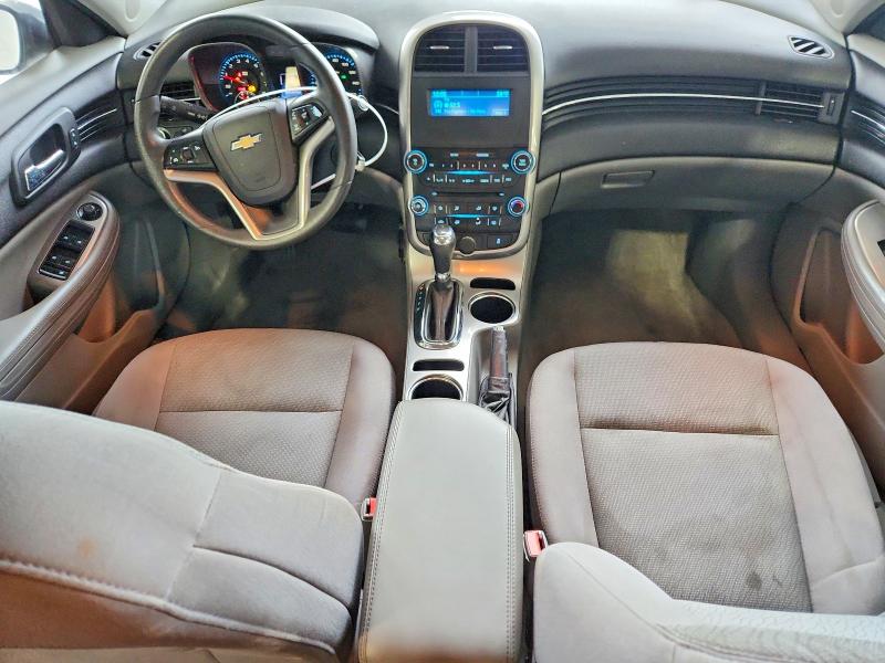 Photo 8 from auction – 2015 CHEVROLET MALIBU with VIN 1G11A5SL2FF299642
