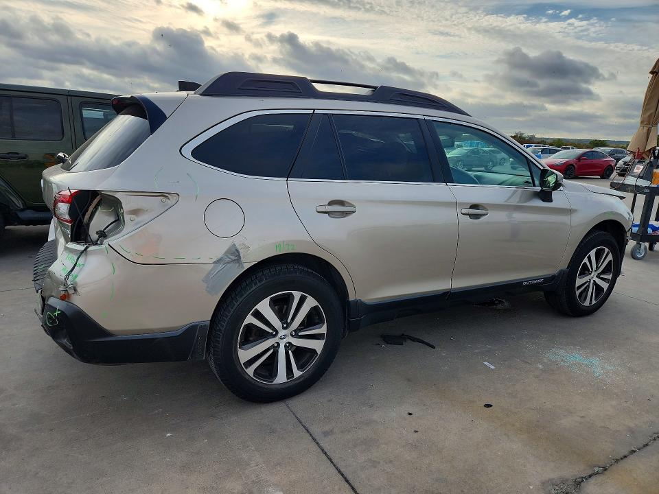 Photo 3 from auction – 2018 SUBARU OUTBACK with VIN 4S4BSANC9J3262199