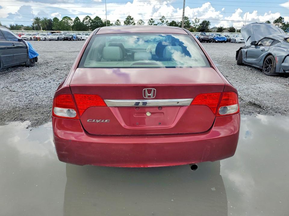 Photo 6 from auction – 2010 HONDA CIVIC with VIN 2HGFA1F56AH569689