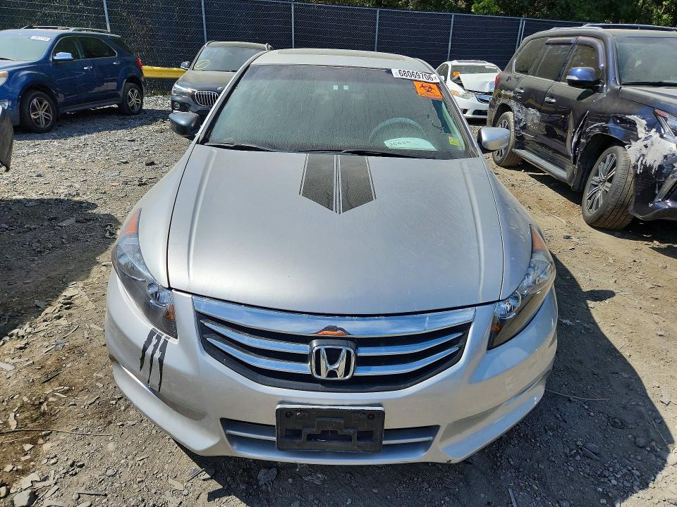 Photo 5 from auction – 2012 HONDA ACCORD with VIN 1HGCP3F84CA002101