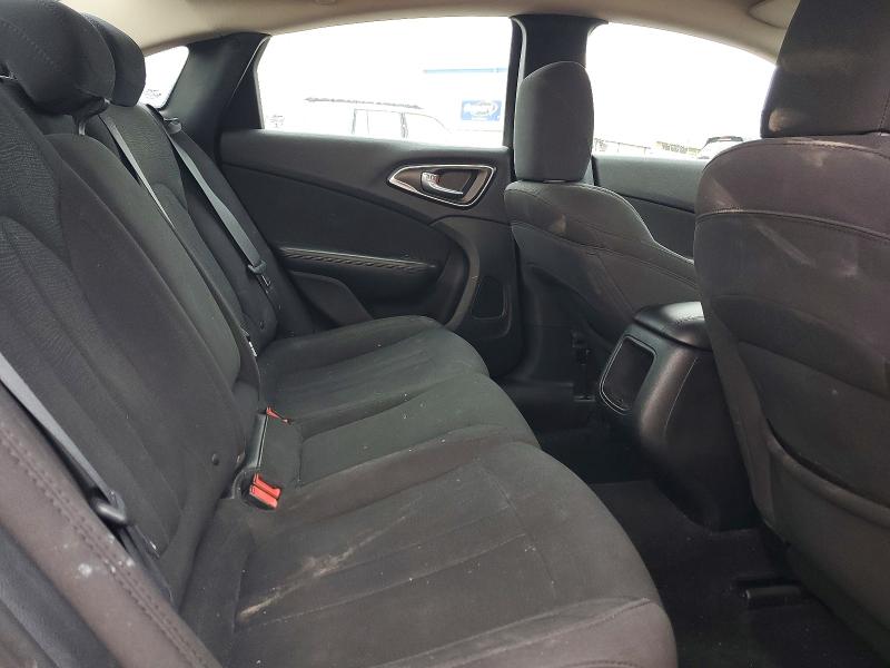 Фото 10 с аукциона – 2016 CHRYSLER 200 с VIN 1C3CCCAB4GN153195
