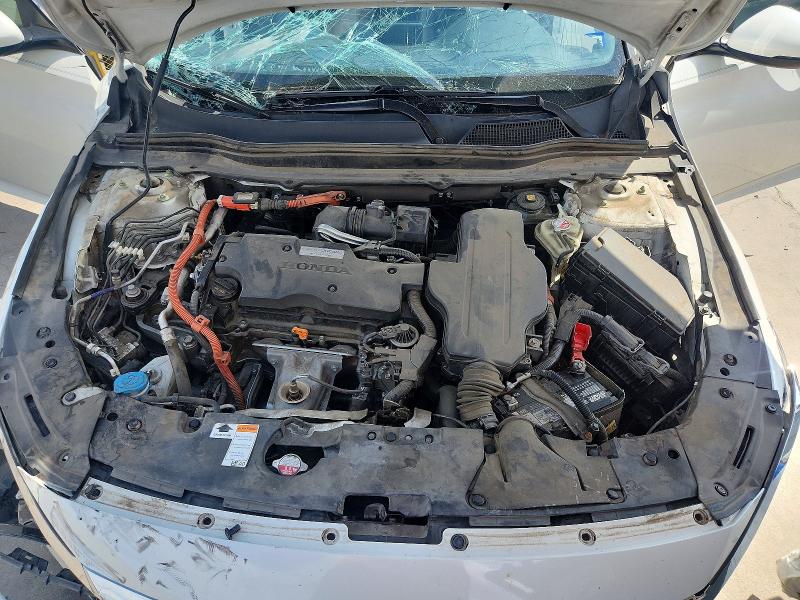 Photo 11 from auction – 2018 HONDA ACCORD with VIN 1HGCV3F98JA016255