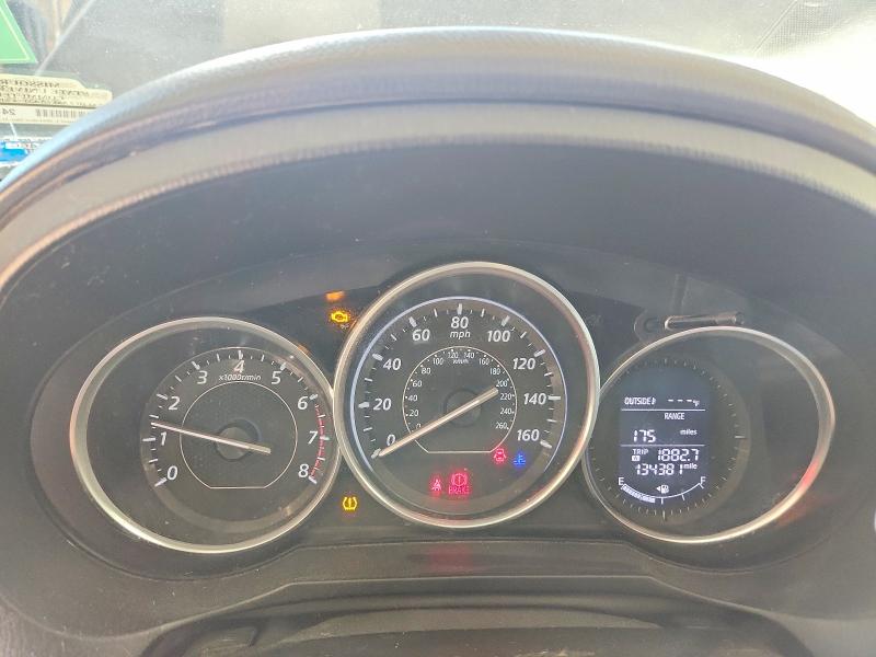 Photo 9 from auction – 2015 MAZDA 6 with VIN JM1GJ1V53F1215235