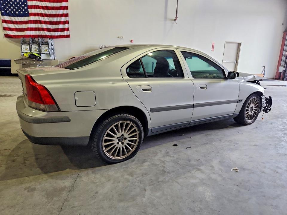 Photo 3 from auction – 2004 VOLVO S60 with VIN YV1RS59VX42408507