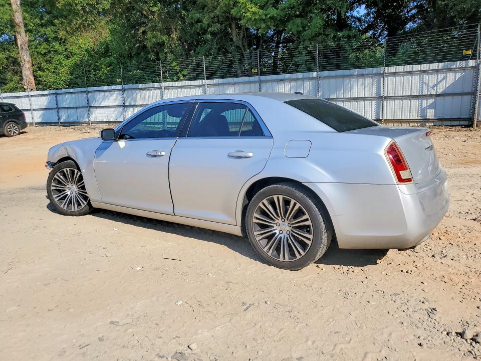 Photo 2 from auction – 2012 CHRYSLER 300 with VIN 2C3CCABG5CH140392