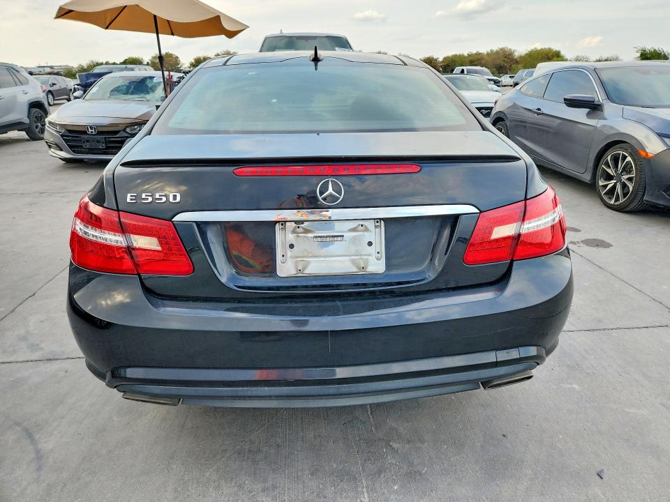Photo 6 from auction – 2011 MERCEDES-BENZ E with VIN WDDKJ7CB9BF068251