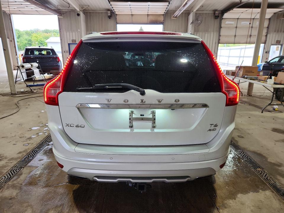 Photo 6 from auction – 2017 VOLVO XC60 with VIN YV449MRR7H2207305