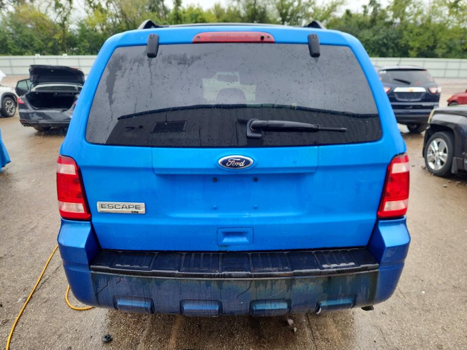 Photo 6 from auction – 2011 FORD ESCAPE with VIN 1FMCU0D72BKA07026