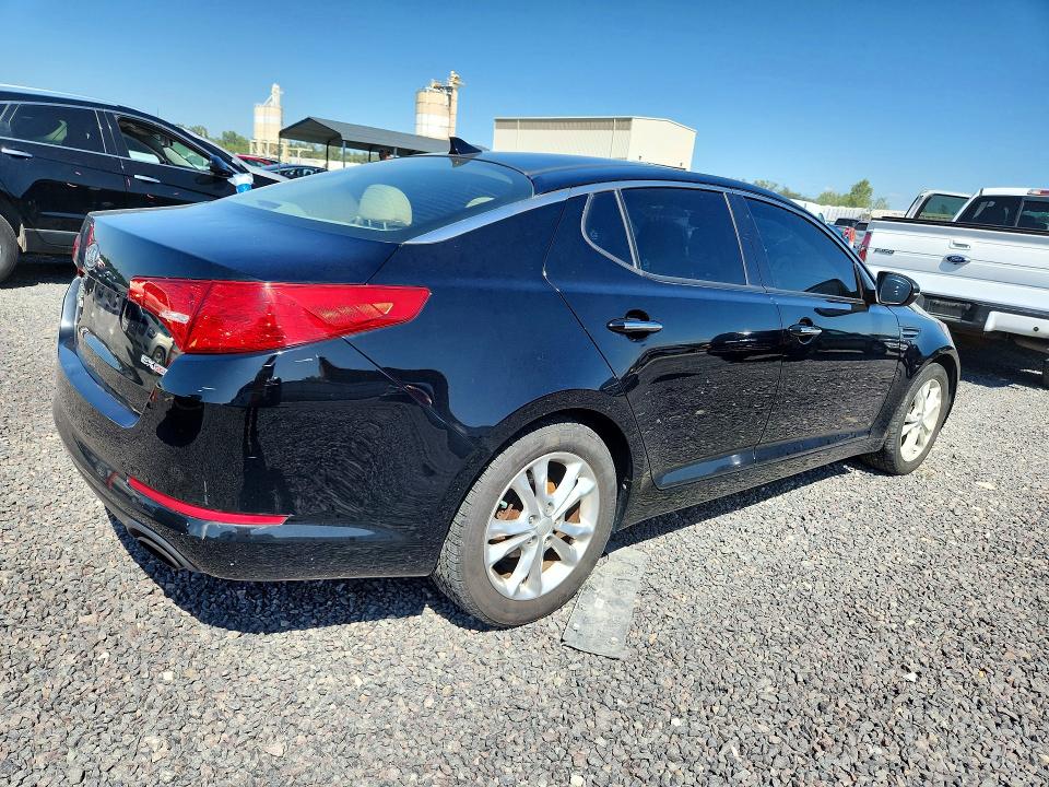 Zdjęcie 3 z aukcji – 2012 KIA OPTIMA z VIN 5XXGN4A74CG065567