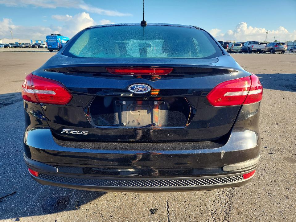 Photo 6 from auction – 2017 FORD FOCUS with VIN 1FADP3E21HL252025