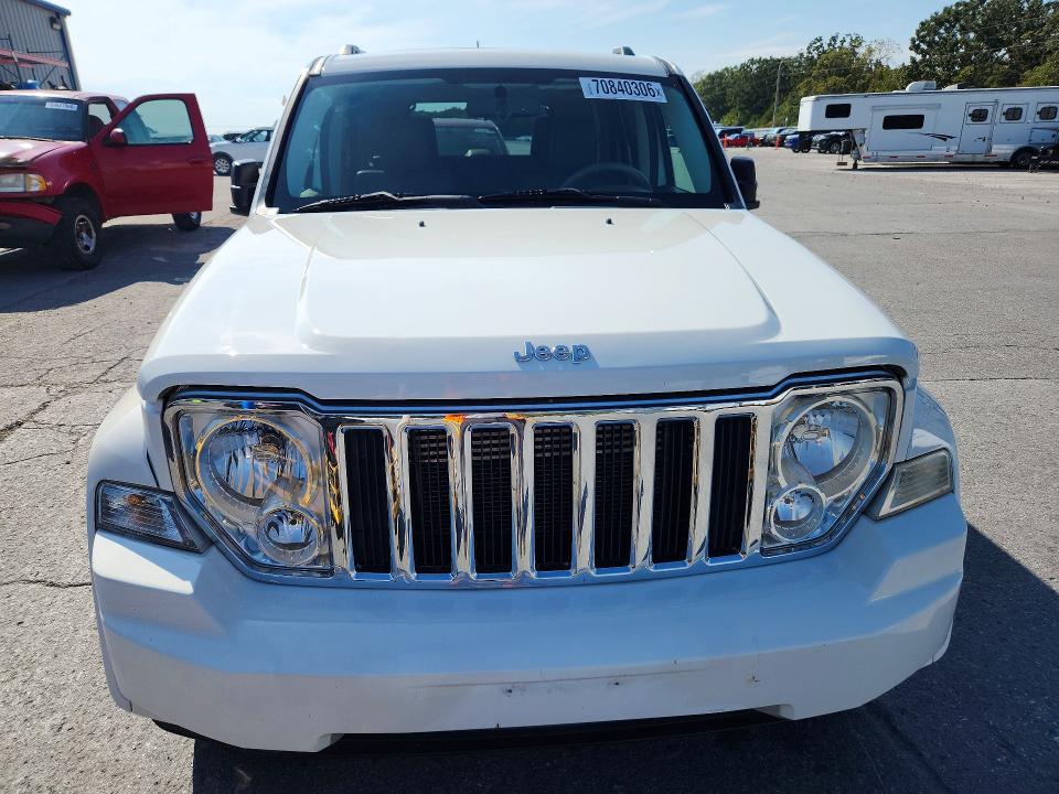 Photo 5 from auction – 2008 JEEP LIBERTY with VIN 1J8GN58K68W146116