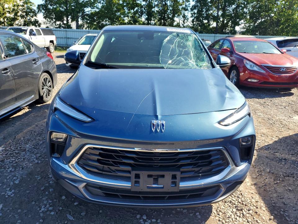 Photo 5 from auction – 2025 BUICK ENCORE GX with VIN KL4AMCSL3SB180822