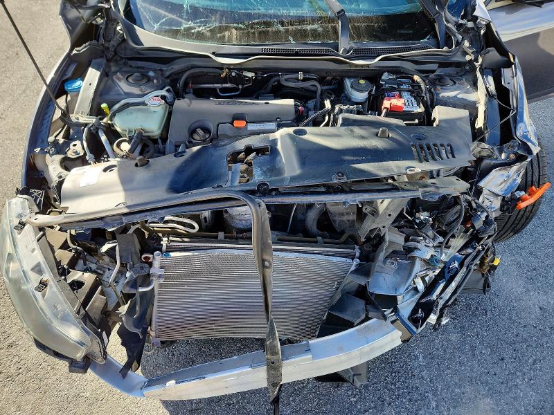 Снимка 11 от търг – 2018 HONDA CIVIC с VIN 2HGFC2F58JH512992