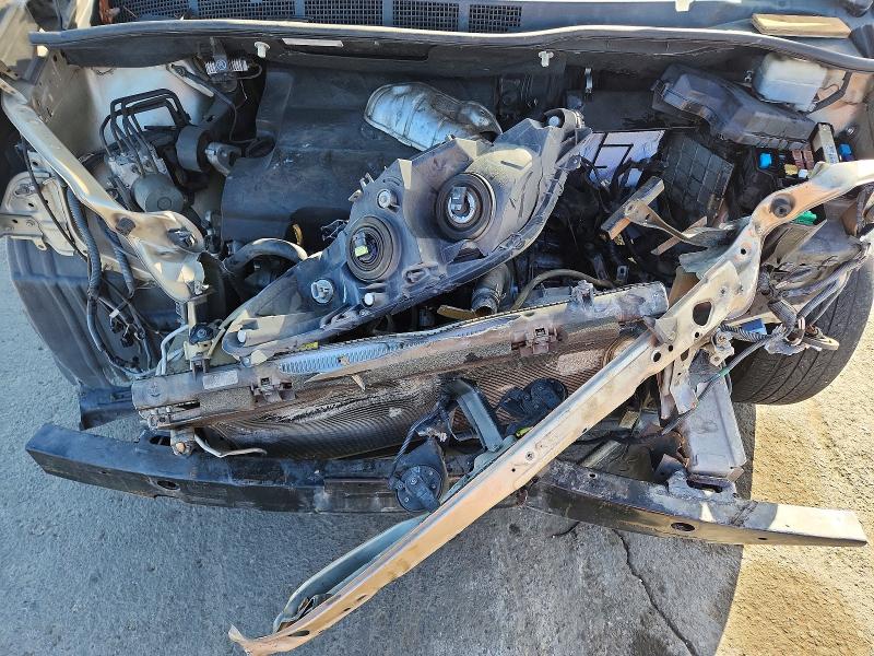 Photo 12 from auction – 2011 TOYOTA SIENNA with VIN 5TDKK3DCXBS063308