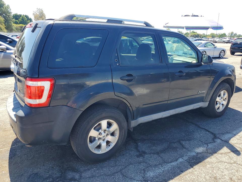 Photo 3 from auction – 2009 FORD ESCAPE with VIN 1FMCU49339KB10494
