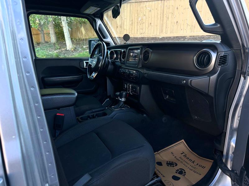 Zdjęcie 5 z aukcji – 2020 JEEP GLADIATOR z VIN 1C6HJTAG1LL127153