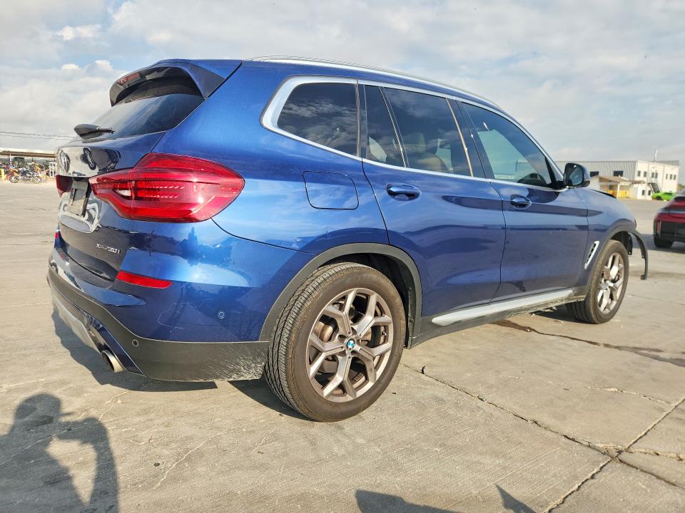 Снимка 3 от търг – 2021 BMW X3 с VIN 5UXTY5C04M9H04042