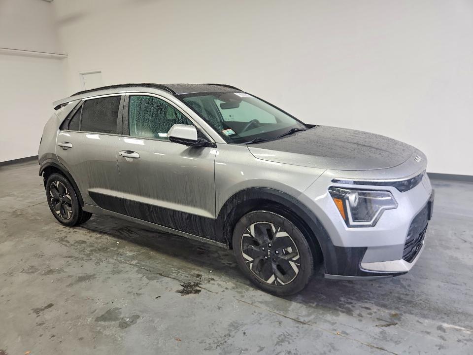 Photo 4 from auction – 2024 KIA NIRO with VIN KNDCR3L16R5112116