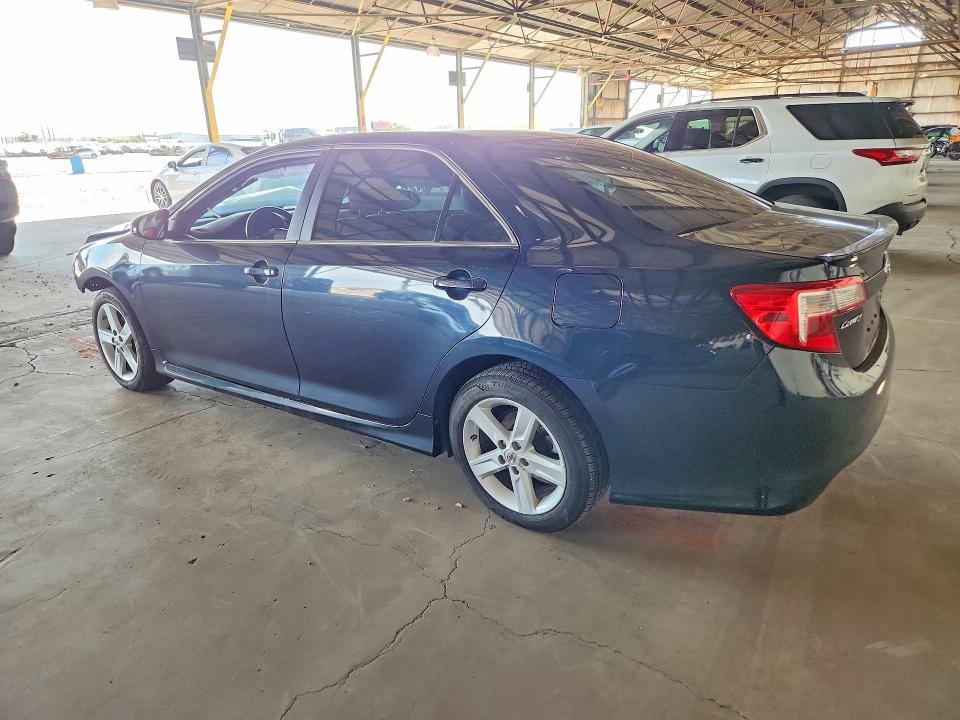 Zdjęcie 2 z aukcji – 2012 TOYOTA CAMRY z VIN 4T1BF1FKXCU174205