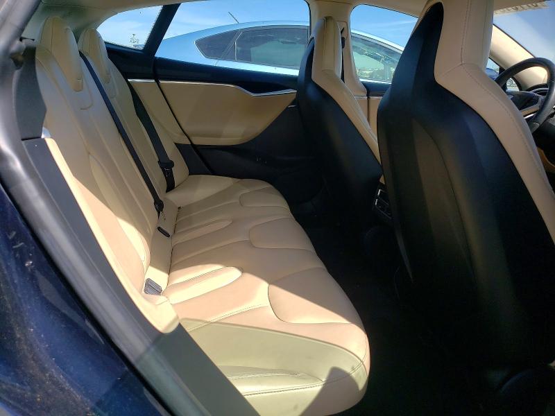 Photo 10 from auction – 2013 TESLA MODEL S with VIN 5YJSA1CNXDFP22540