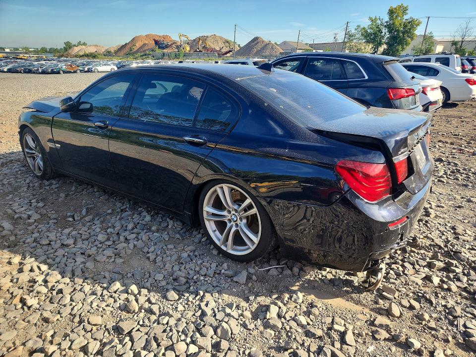 Photo 2 from auction – 2014 BMW 750 with VIN WBAYF8C55ED653668